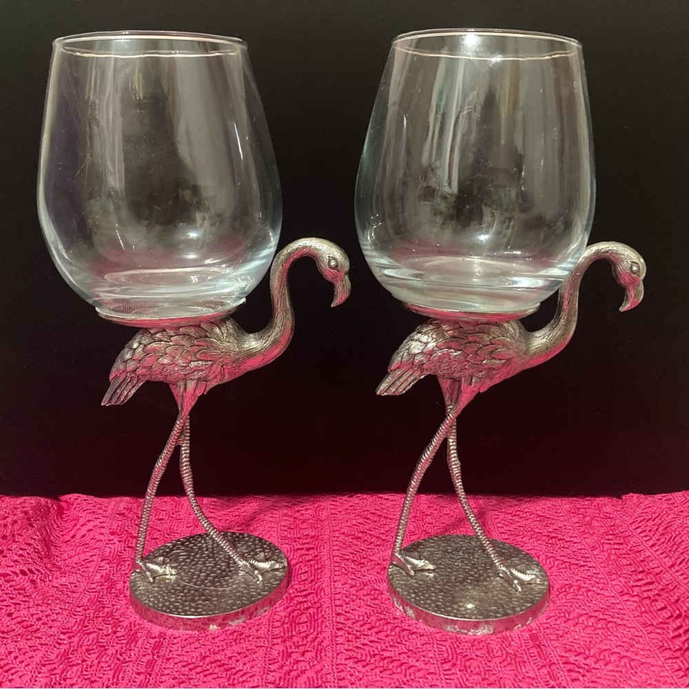 🦩 Metal Flamingo Wine Glasses HTF